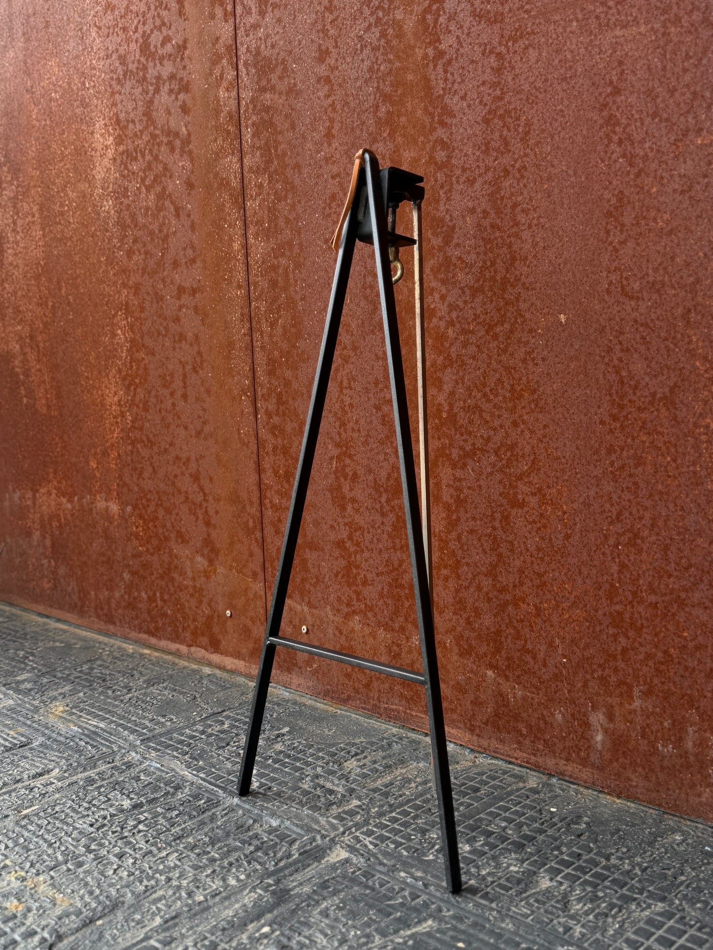 Table Clamp Leg llama