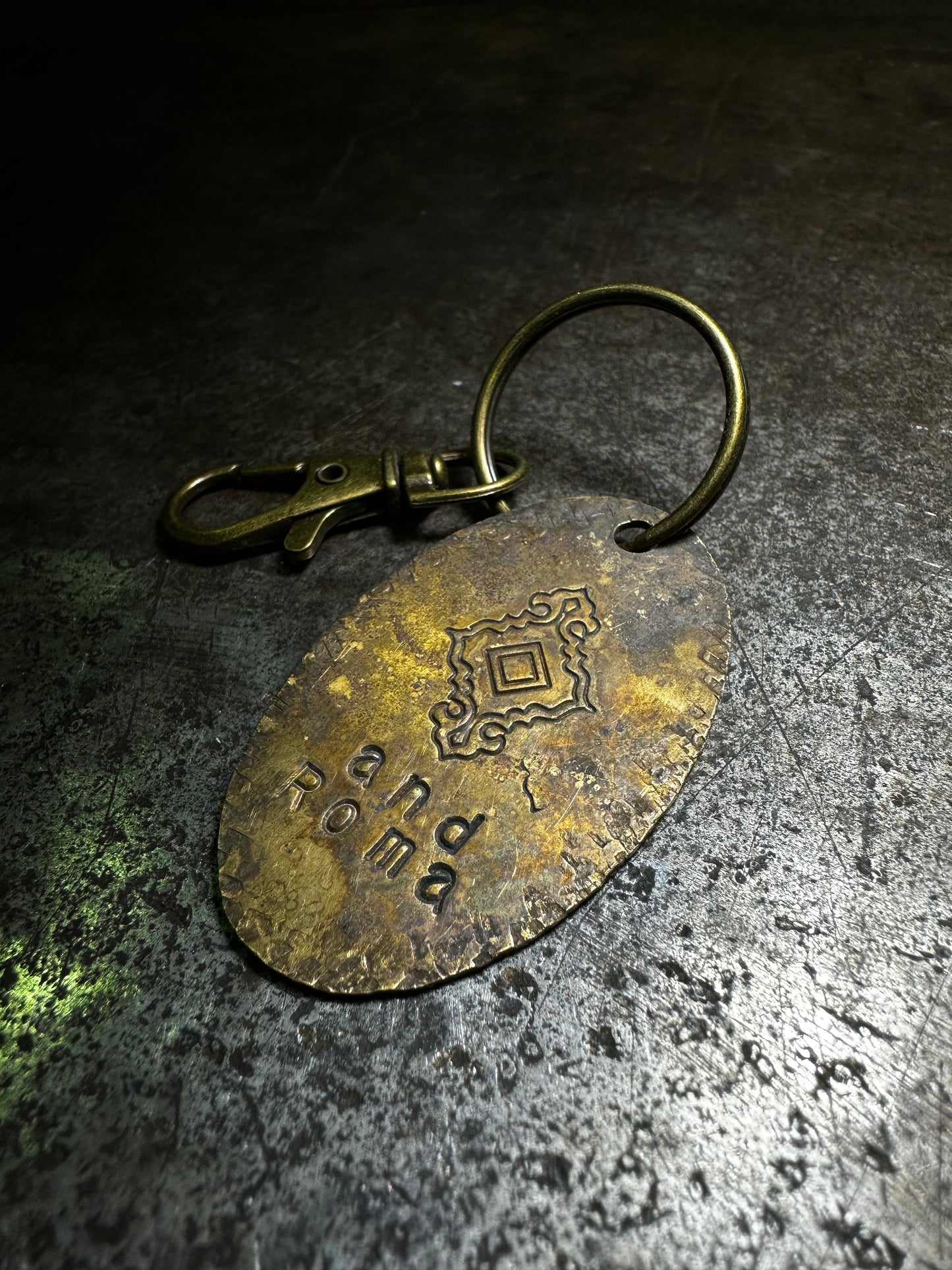 brass tag plate