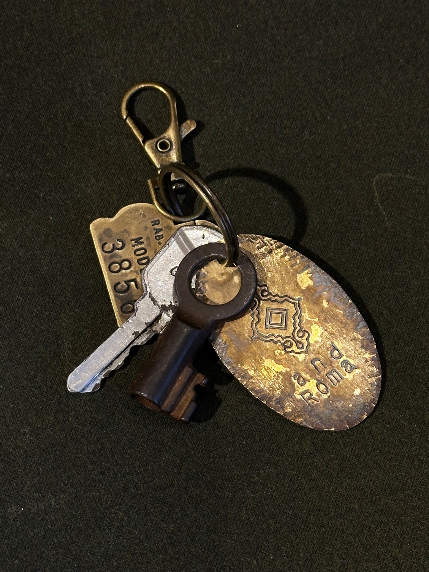brass tag plate
