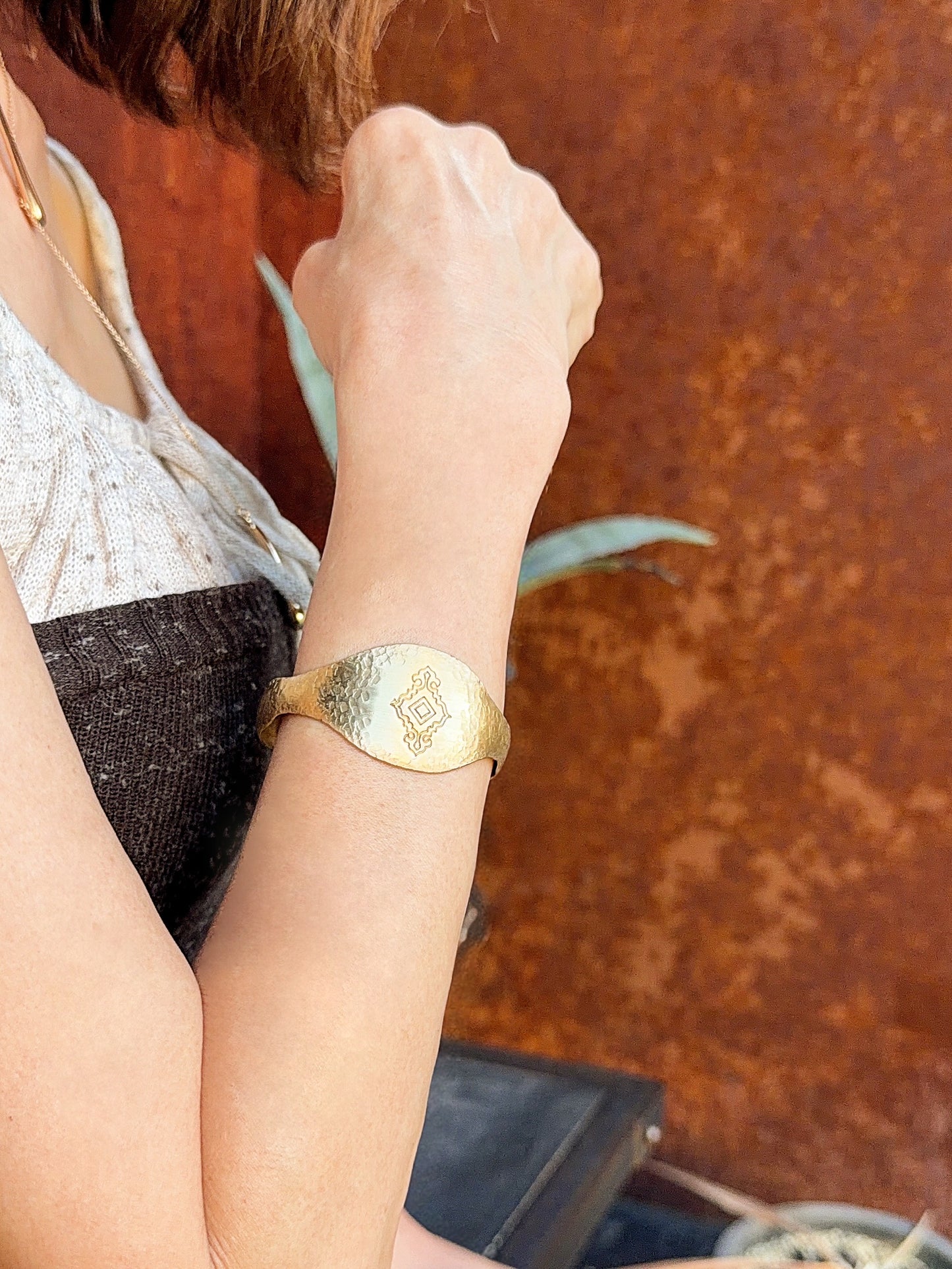 RELIC CUFF