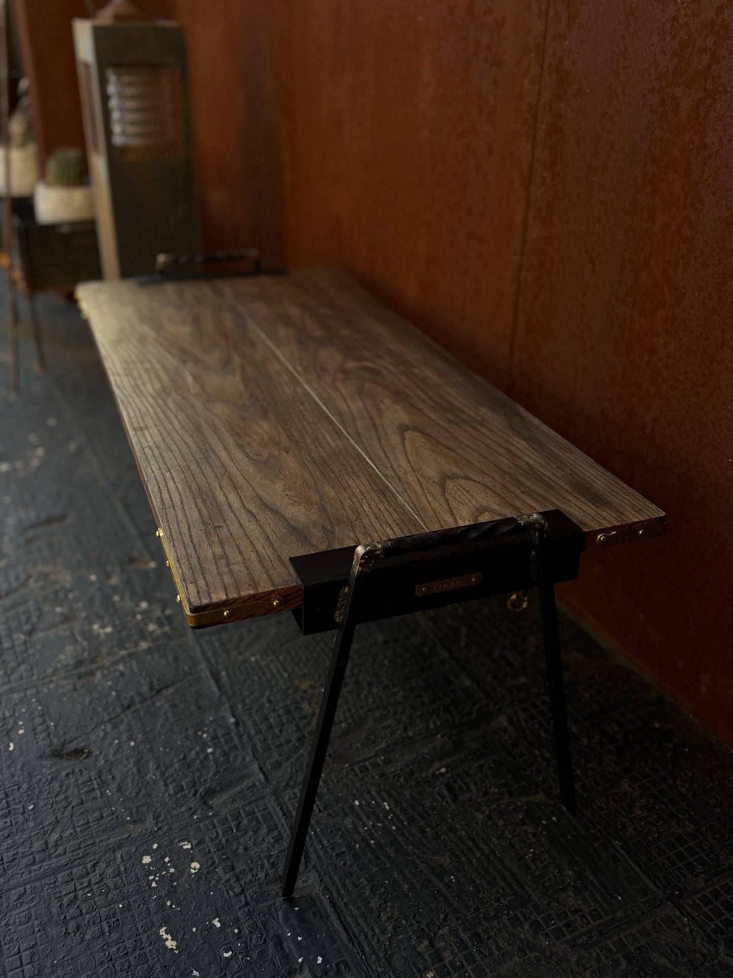 TABLE TOP WIDE 110